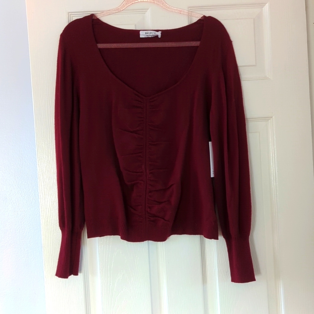 Wool-Cashmere Blend Sweetheart Top